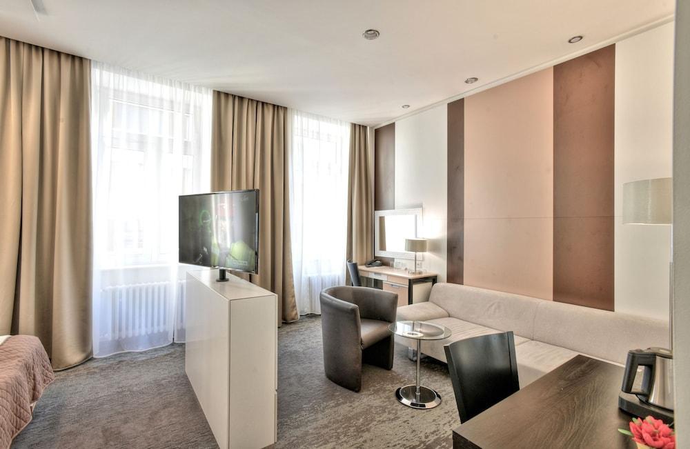 Royal Plaza Hotel Prague Luaran gambar