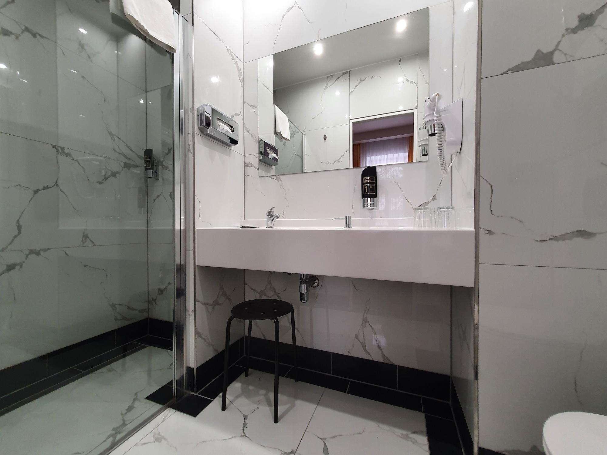 Royal Plaza Hotel Prague Luaran gambar