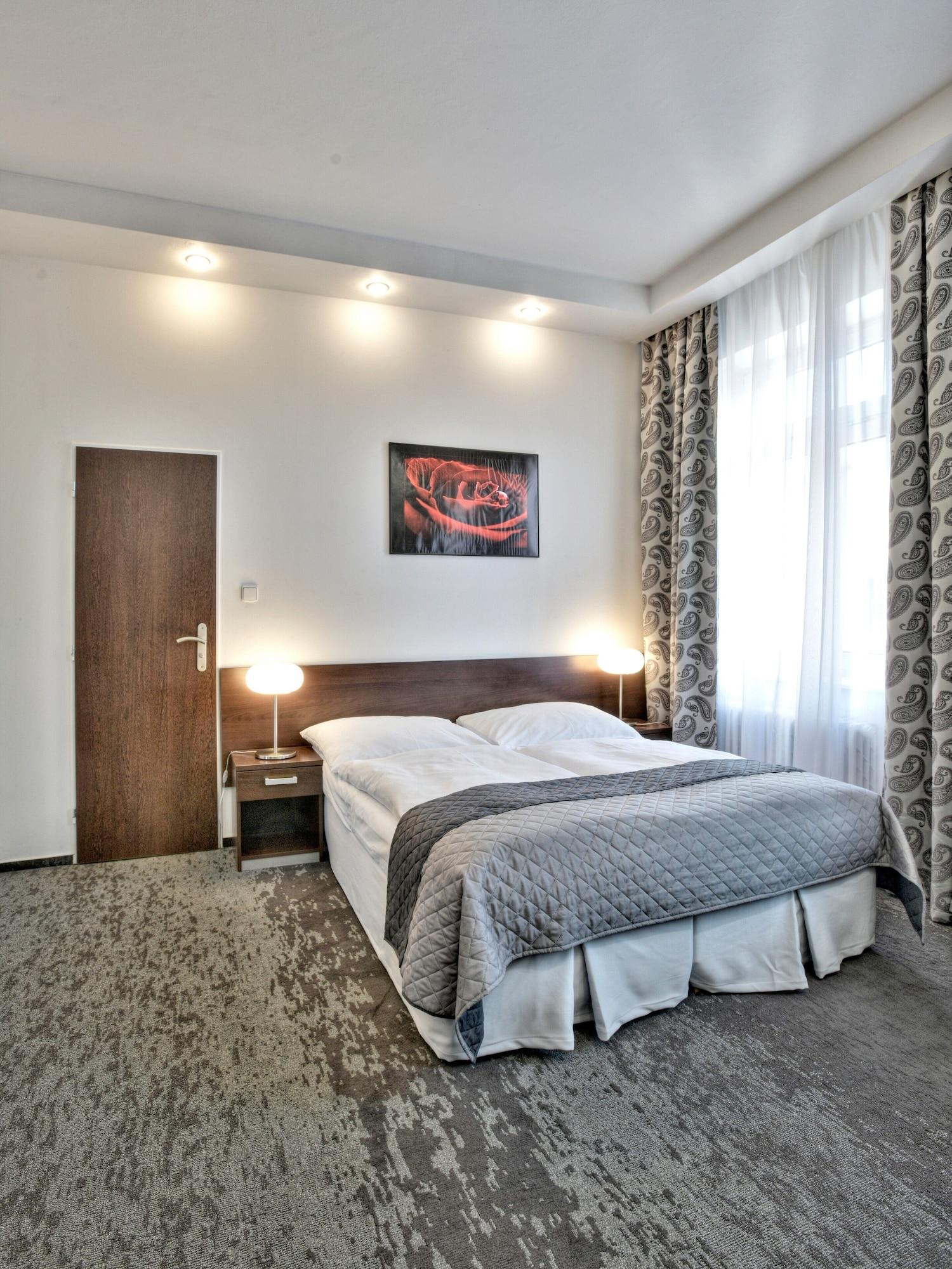Royal Plaza Hotel Prague Luaran gambar