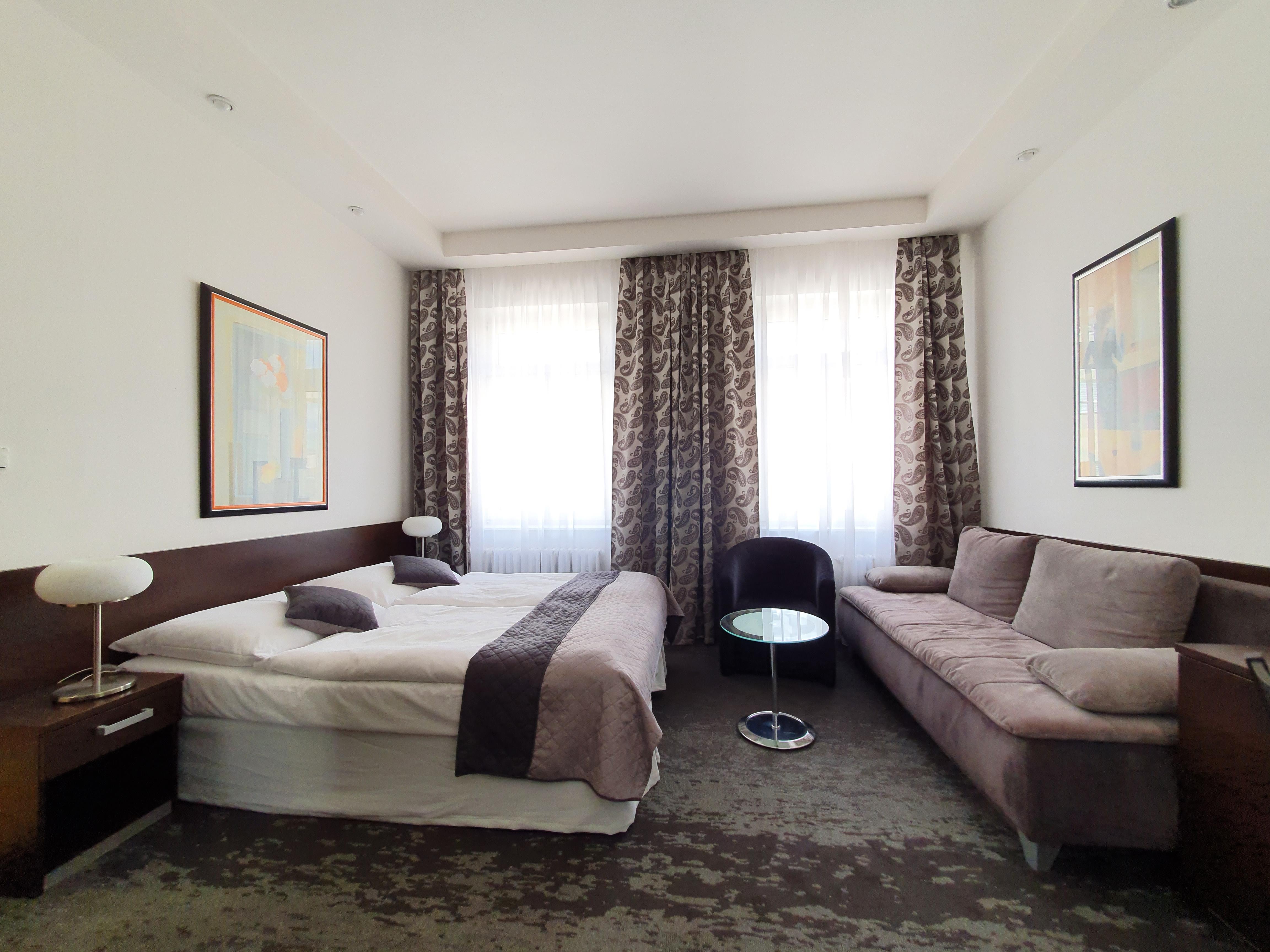 Royal Plaza Hotel Prague Luaran gambar