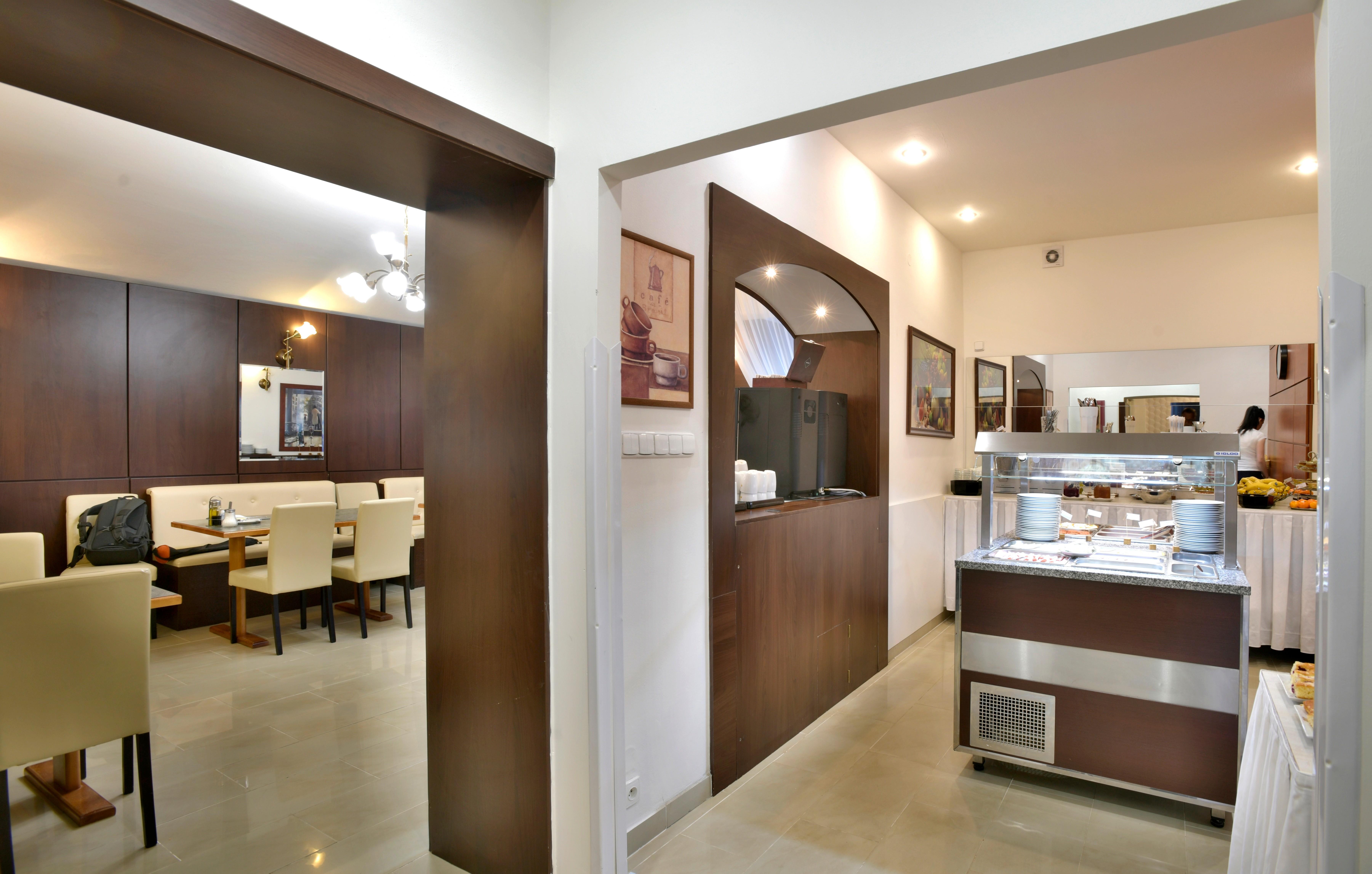Royal Plaza Hotel Prague Luaran gambar